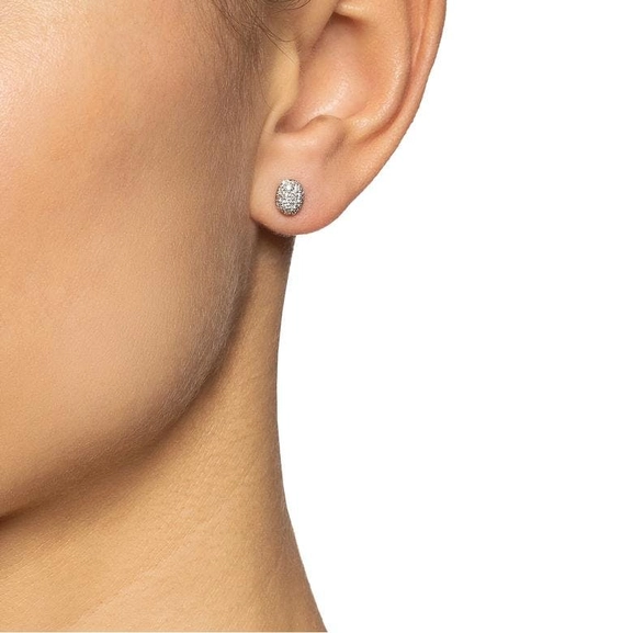 Love Bead Ear - Diamonds White Gold - Efva Attling - Suuri valikoima & ilmainen lahjapaketointi - Nordicspectra.fi