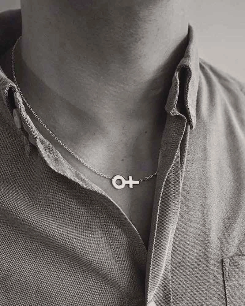Women Unite Single Necklace - Drakenberg Sjölin Halsband - Snabb frakt & paketinslagning - Nordicspectra.se