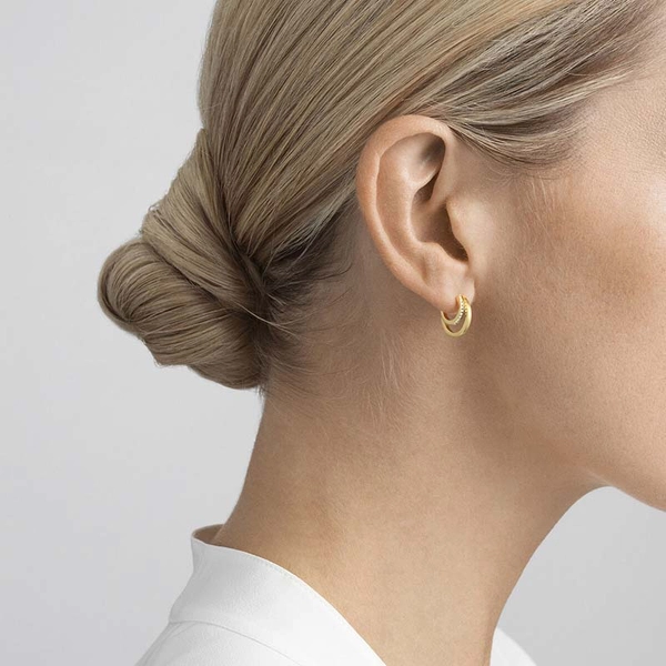 Halo Örhängen Guld med Pavéinfattade 0.12 ct Diamanter - Georg Jensen örhängen - Snabb frakt & paketinslagning - Nordicspectra.se