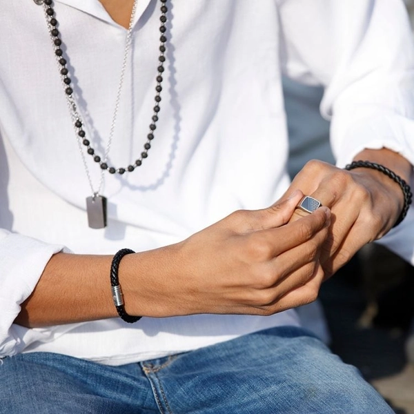 Läderarmband Flätat Svart/Stål Teen - Snabb frakt & paketinslagning - Nordicspectra.se