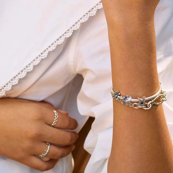 Sparkling Taurus Zodiac Hela - PANDORA - Suuri valikoima & ilmainen lahjapaketointi - Nordicspectra.fi