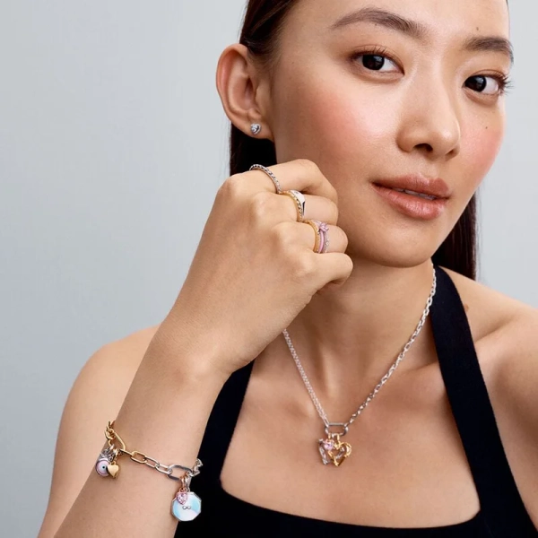 1 mm högt från Pandora ME kollektionen av varumärket PANDORA.