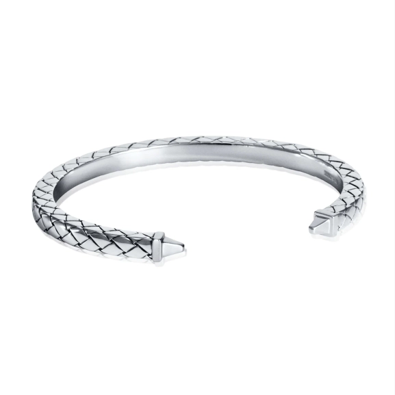 Criss Cross Cuff: Unisex armring i silver med korsad