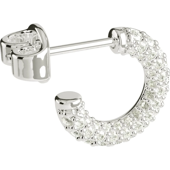 Aure 29 D Örhängen Silver i silver med små diamanter och rund mjuk form som ger ett elegant ljusspel