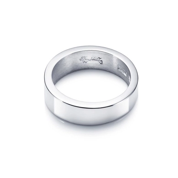 Irregular Ring - Efva Attling - Suuri valikoima & ilmainen lahjapaketointi - Nordicspectra.fi