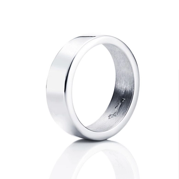 Irregular Ring - Efva Attling - Suuri valikoima & ilmainen lahjapaketointi - Nordicspectra.fi