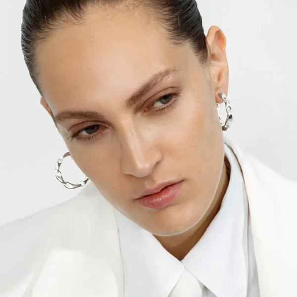 Reflect Chain Hoops - Georg Jensen - Designsmycken med snabba & trygga leveranser - Nordic Spectra