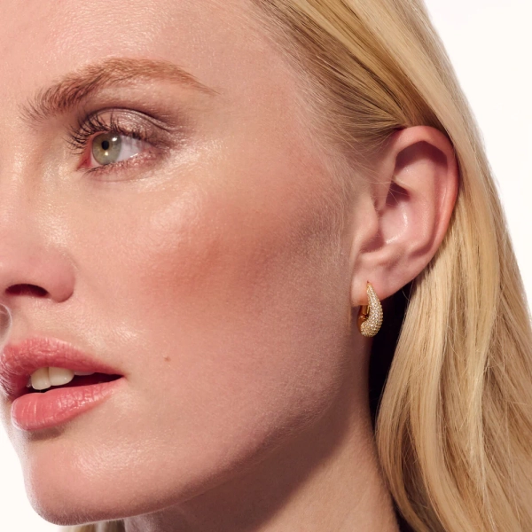 aus 18 Karat vergoldetem Silber.