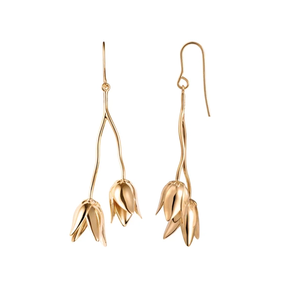 von Efva Attling. Elegante Blütenknospen mit organischem Fluss und nachhaltigem Design.