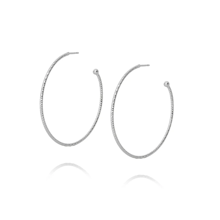 Evita Loop Earrings Rhodium - Caroline Svedbom - Snabb frakt & paketinslagning - Nordic Spectra