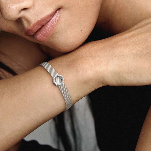 Pavé-Kreis Clip-Charm von PANDORA, Schneller Versand - Nordicspectra.de