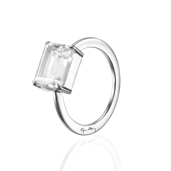 A Clear Dream Ring - Efva Attling - Suuri valikoima & ilmainen lahjapaketointi - Nordicspectra.fi
