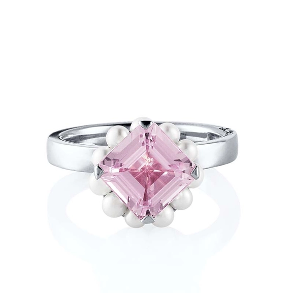 Dancing Pearl Ring White Gold - Efva Attling - Suuri valikoima & ilmainen lahjapaketointi - Nordicspectra.fi