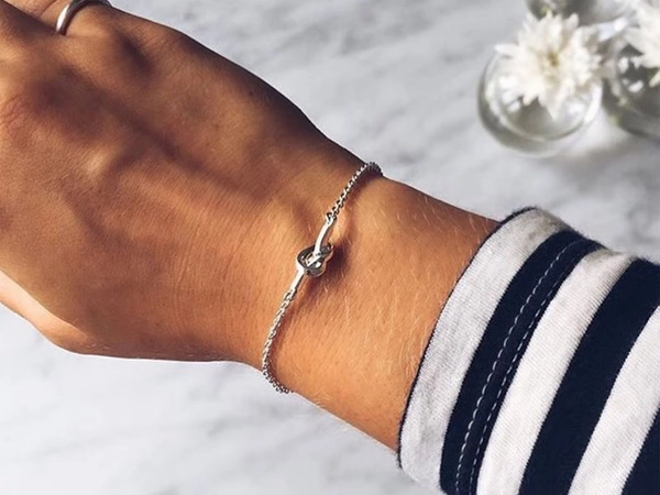 love-knot-bracelet-silver-efva-attling-14-100-00967