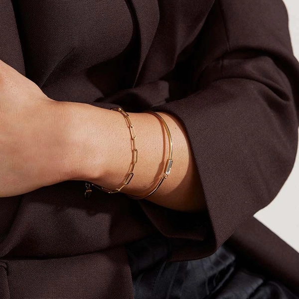 Sophie Bangle Gold - Edblad - Snabb frakt & paketinslagning - Nordicspectra.se