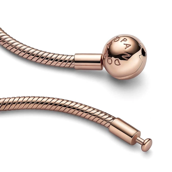 Pandora Moments Snake Chain Halsband Rosé - PANDORA - Snabb frakt & paketinslagning - Nordicspectra.se