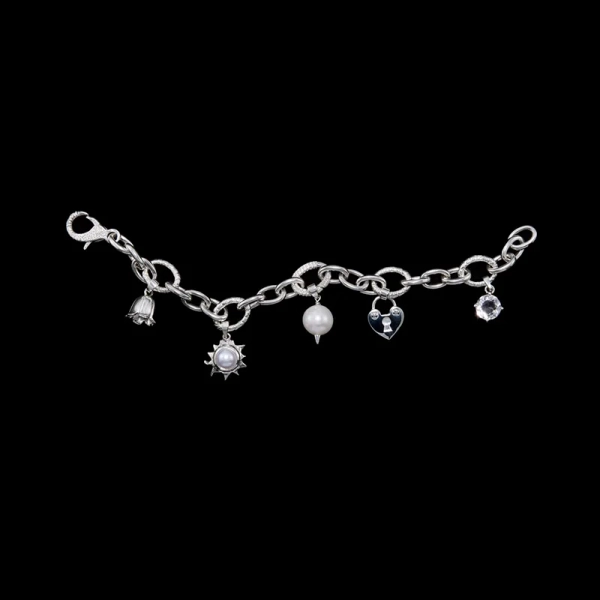 weich geformte Glockenblume von Maria Nilsdotter