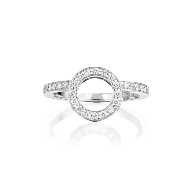 Circle Of Love Ring I White Gold - Efva Attling ringar - Snabb frakt & paketinslagning - Nordicspectra.se