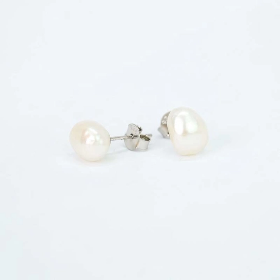 Baroque Pearl Earrings von Emma Israelsson, Schneller Versand - Nordicspectra.de