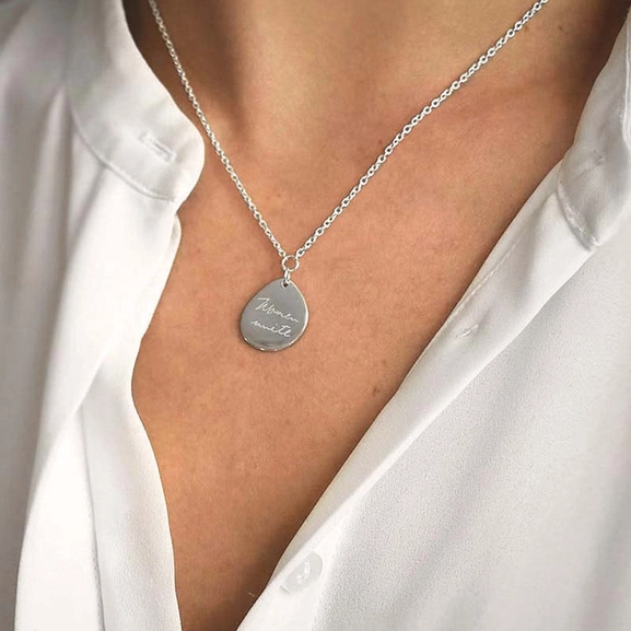Women Unite Necklace Short - Drakenberg Sjölin Halsband - Snabb frakt & paketinslagning - Nordicspectra.se