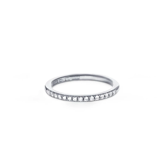 15 ct Platina - Nordic Spectra - Förstärker livets stora händelser - Nordic Spectra