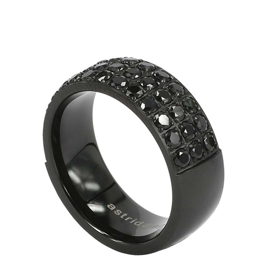 CLARISSA Ring Svart - Astrid & Agnes - Snabb frakt & paketinslagning - Nordicspectra.se
