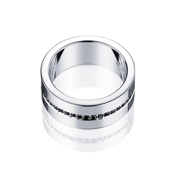 Wide & Black Stars Ring - Efva Attling ringar - Snabb frakt & paketinslagning - Nordicspectra.se