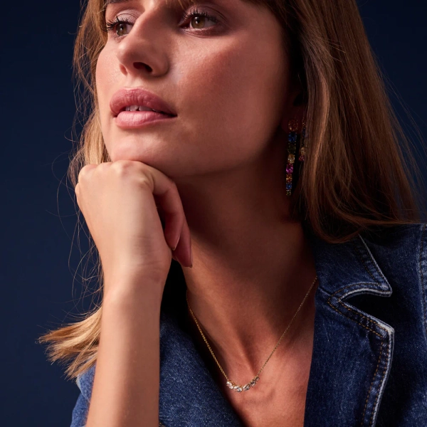 elegantes 18K vergoldetes Silber mit funkelnden Zirkonia