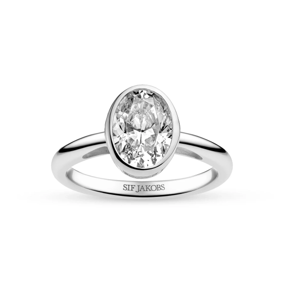 Sardinia Ovale Grande Ring aus Silber mit einem großen ovalen Zirkonia-Stein