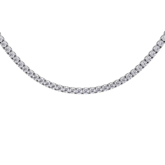Elegant halsband i rostfritt stål med små stenar