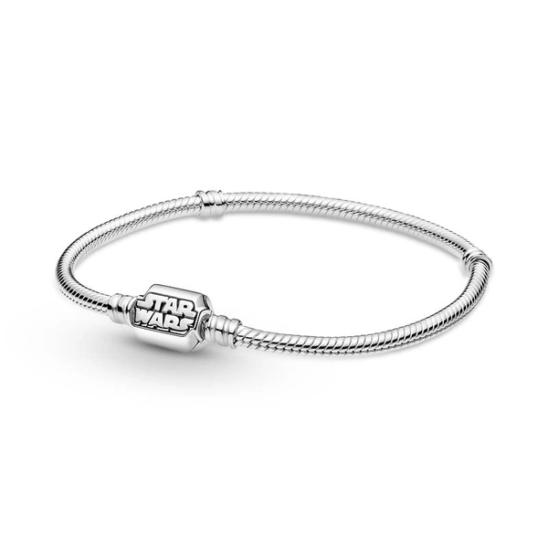 Moments Star Wars Ormkedjearmband - PANDORA - Snabb frakt & paketinslagning - Nordicspectra.se