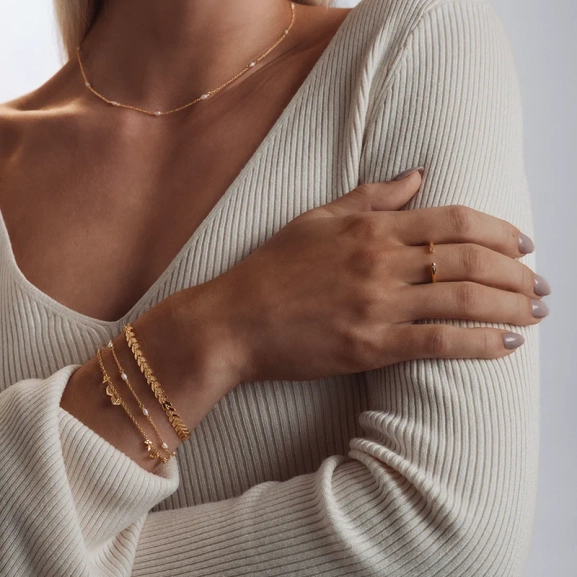 Treasure Multi Pearl Necklace Gold - Syster P - Snabb leverans & Gratis paketinslagning - Nordic Spectra