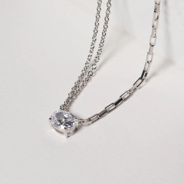 Ellisse Uno Halsband i silver med glittrande Cubic Zirconia-sten från Sif Jakobs