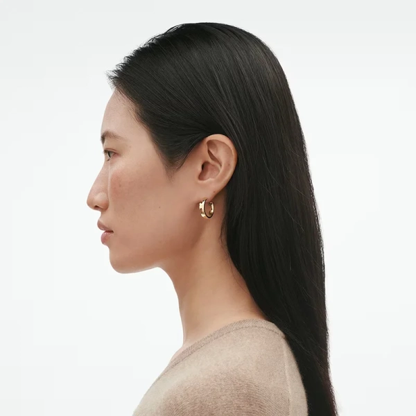 designade av Nina Koppel för Georg Jensen. Artikelnummer: 20001850.