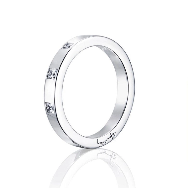 High & I Love You On Top Thin Ring White Gold - Efva Attling ringar - Snabb frakt & paketinslagning - Nordicspectra.se