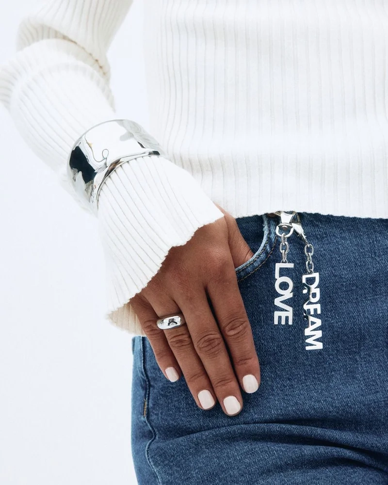 elegant accessoar med drömfångardesign