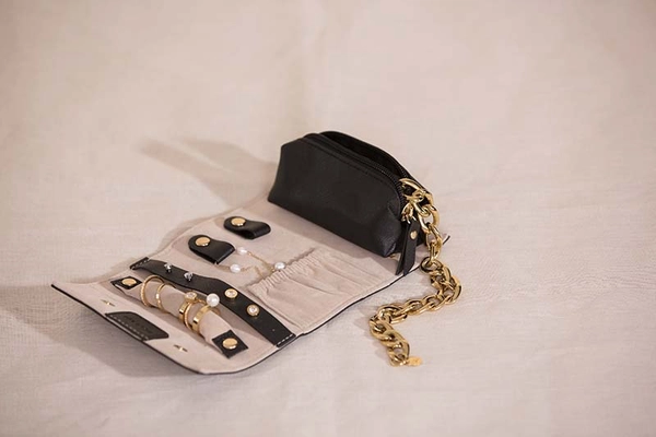 Jewellery Roll Small Black - Edblad - Snabb frakt & paketinslagning - Nordicspectra.se