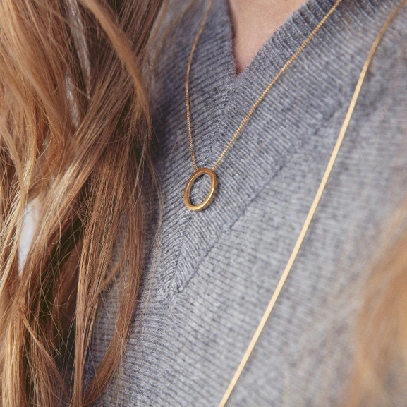 Circle Necklace Small Gold - Edblad - Snabb frakt & paketinslagning - Nordicspectra.se