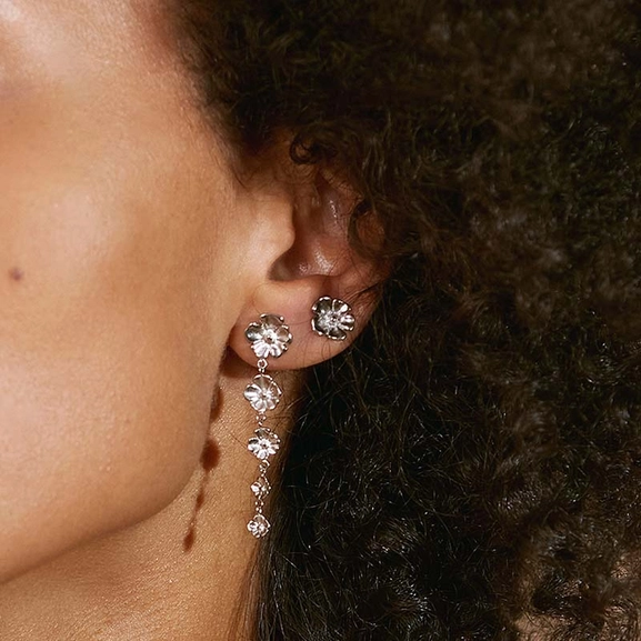 Floral Earrings Steel - Edblad - Snabb frakt & paketinslagning - Nordicspectra.se