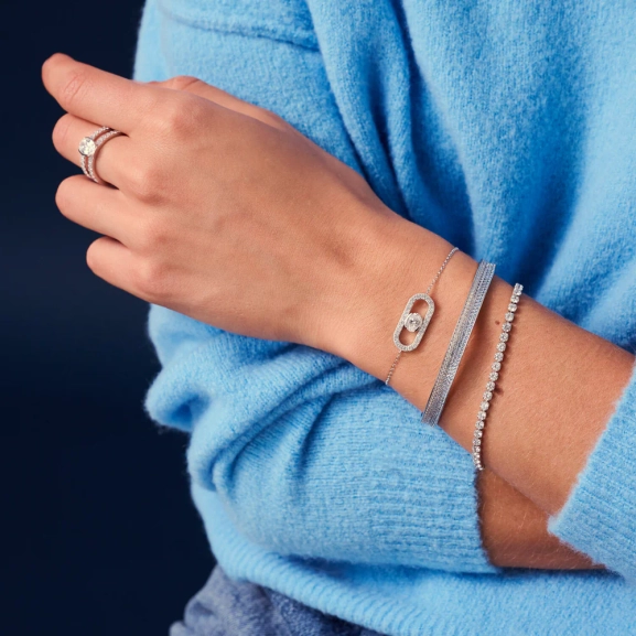 Ellera Grande Armband i silver med gnistrande cubic zirconia-stenar från Sif Jakobs Ellera-kollektion.