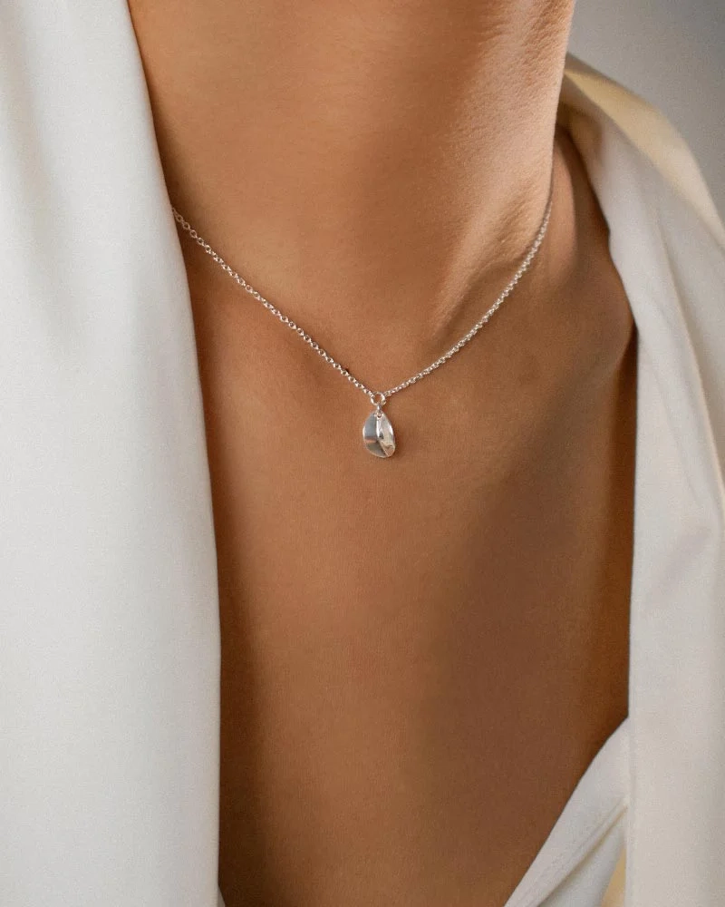 botanica-drop-necklace-02