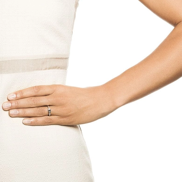 Deco Wedding Ring Gold - Efva Attling ringar - Snabb frakt & paketinslagning - Nordicspectra.se