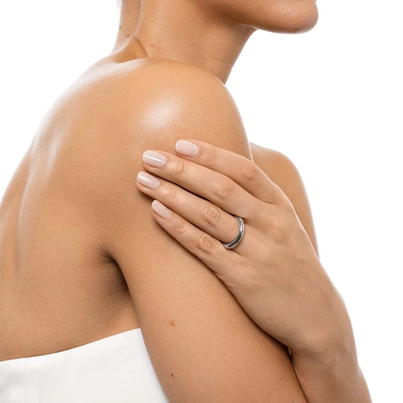 One Love Ring White Gold - Efva Attling ringar - Snabb frakt & paketinslagning - Nordicspectra.se