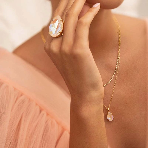Perfect Drop Ring Gold Ivory Creme Delite - Caroline Svedbom - Nopea toimitus ja lahjapakkaus - Nordic Spectra