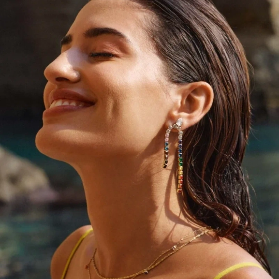 70mm shoulder dusters i 14K guldpläterat stål med färgglada cubic zirconia