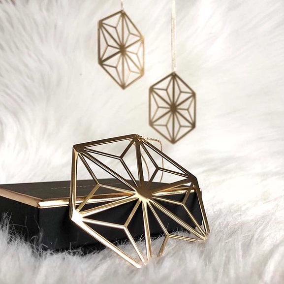 DECO Snowflake Juldekoration Guld - Astrid & Agnes - Snabb frakt & paketinslagning - Nordicspectra.se