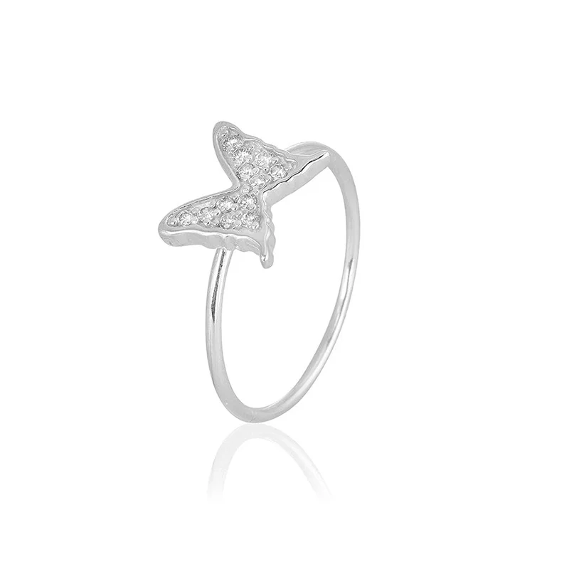 Carolina Gynning - Petite Papillion Sparkling Ring