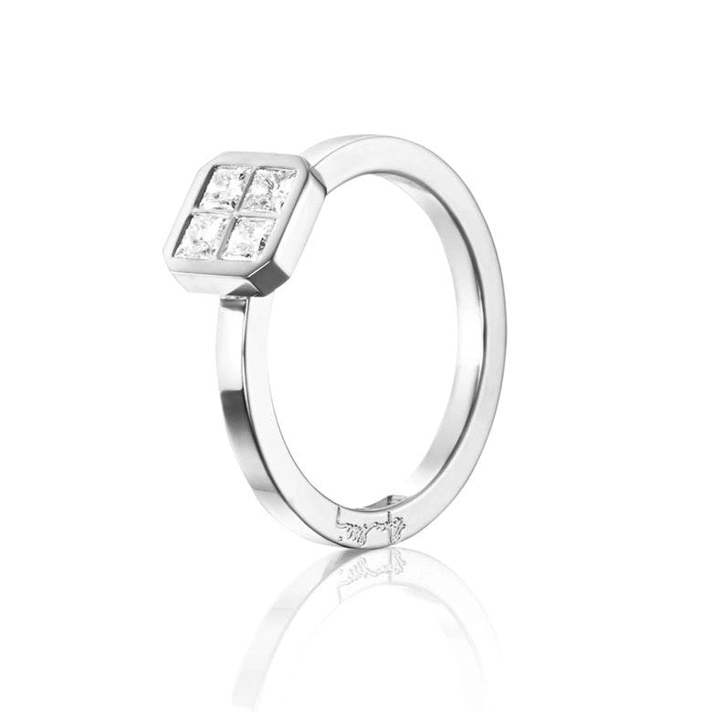 Efva Attling - 4 Love Ring 0.40 ct White Gold