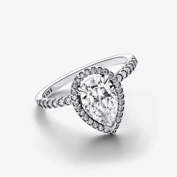Ring med Stor Glittrande Halo - PANDORA - Snabb leverans & paketinslagning - Nordic Spectra