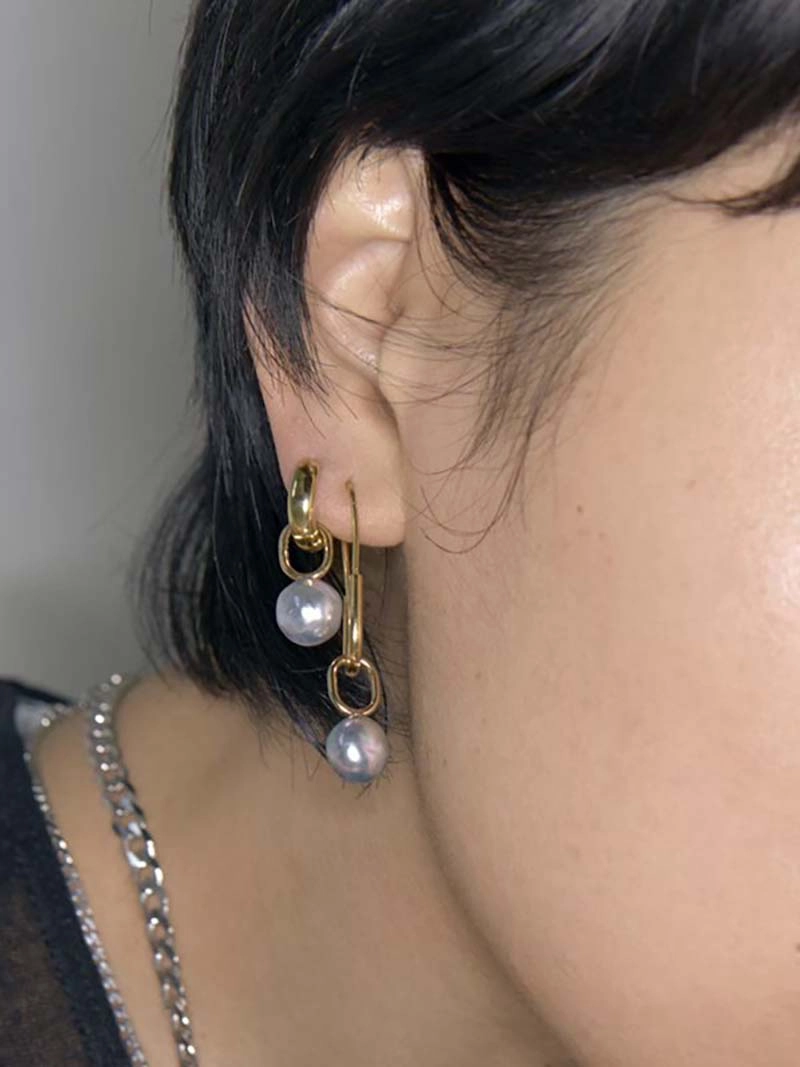 Chance Mini Earrings Gold - Maria Black - Snabb frakt & paketinslagning - Nordic Spectra